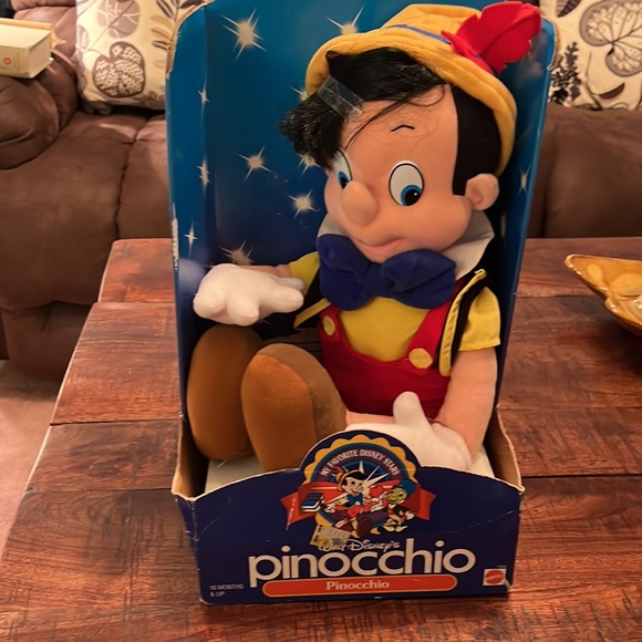 Vintage 1992 Pinocchio in original box. - Picture 4 of 4